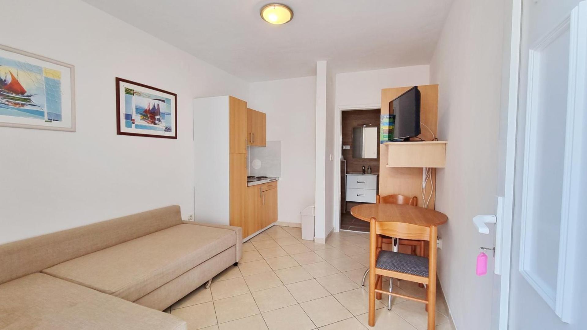 Apartments Lovincic Baška Exteriör bild