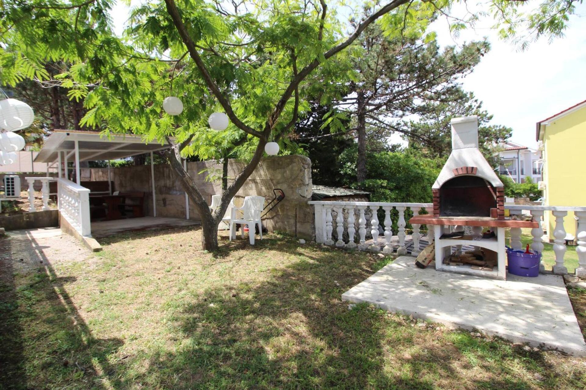 Apartments Lovincic Baška Exteriör bild
