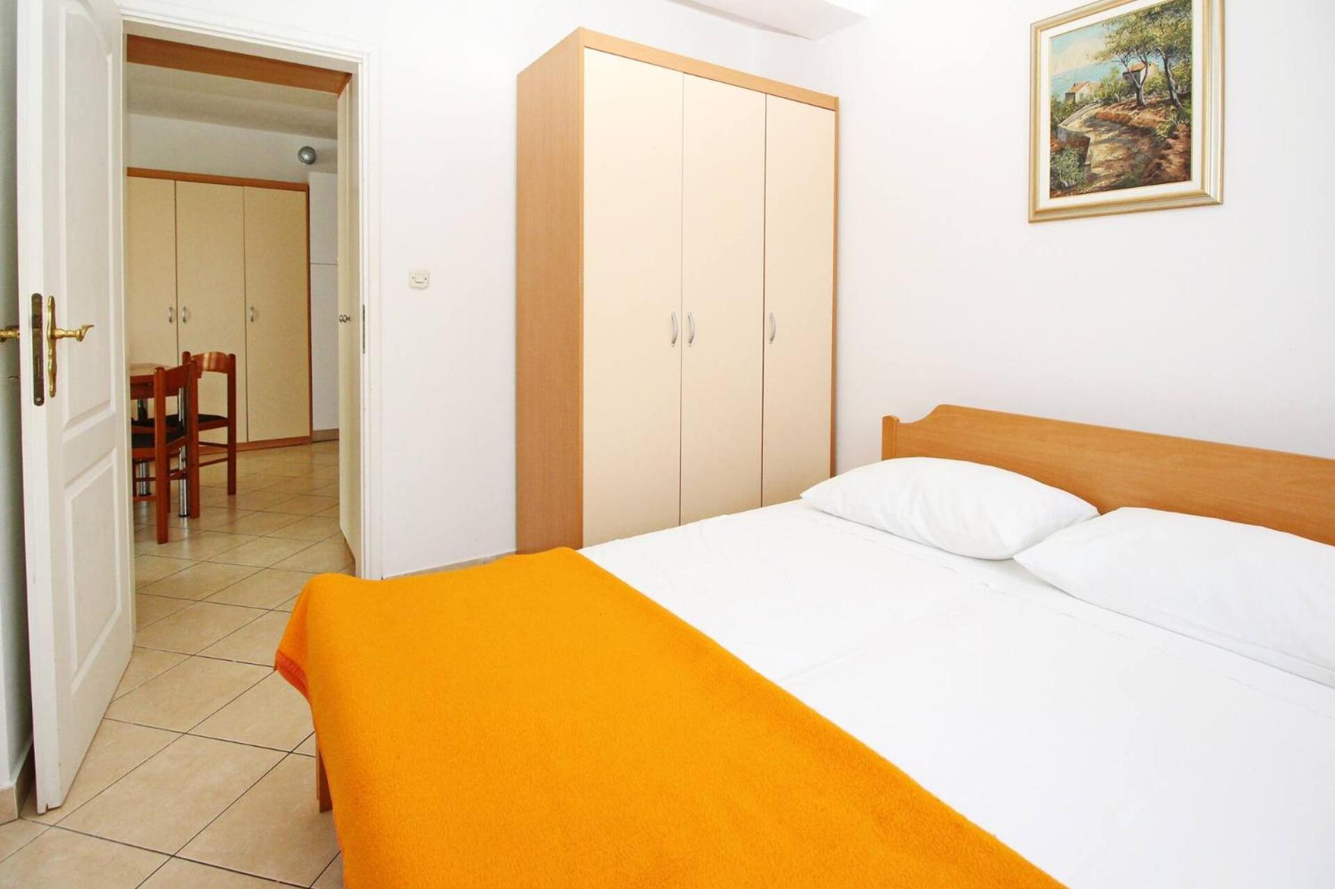 Apartments Lovincic Baška Exteriör bild
