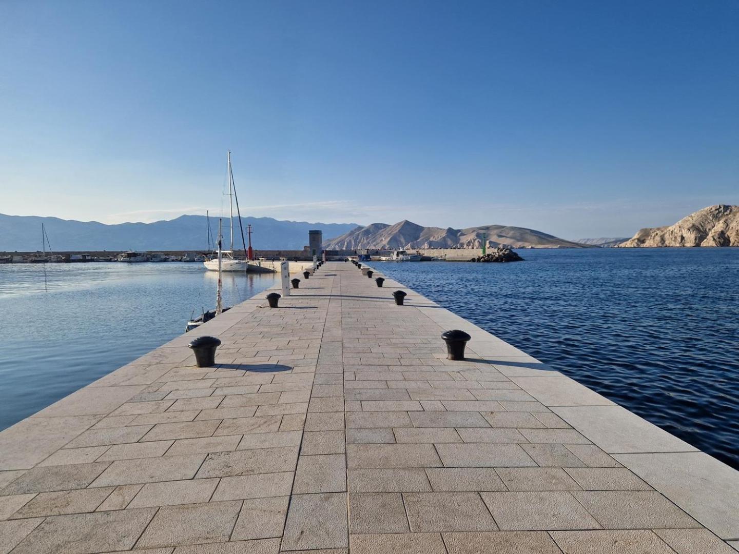 Apartments Lovincic Baška Exteriör bild